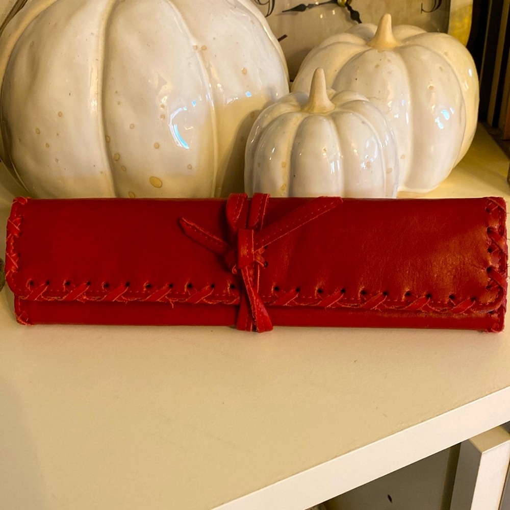 Sundance red genuine leather jewelry organizer